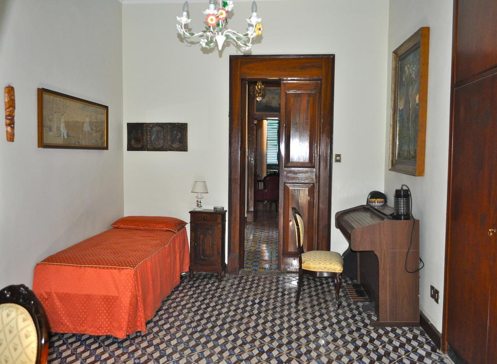 Villa Elizabeth Милаццо Номер фото