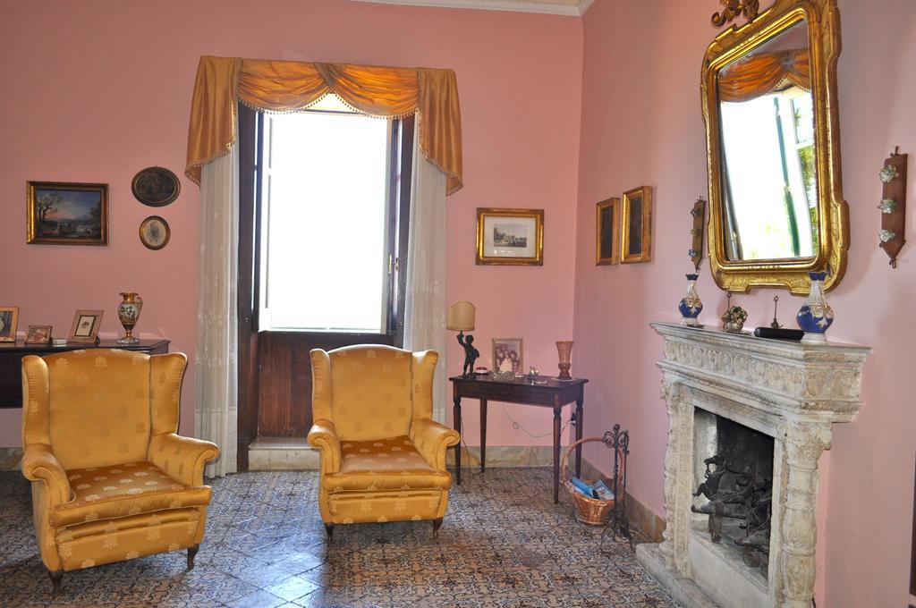 Villa Elizabeth Милаццо Экстерьер фото